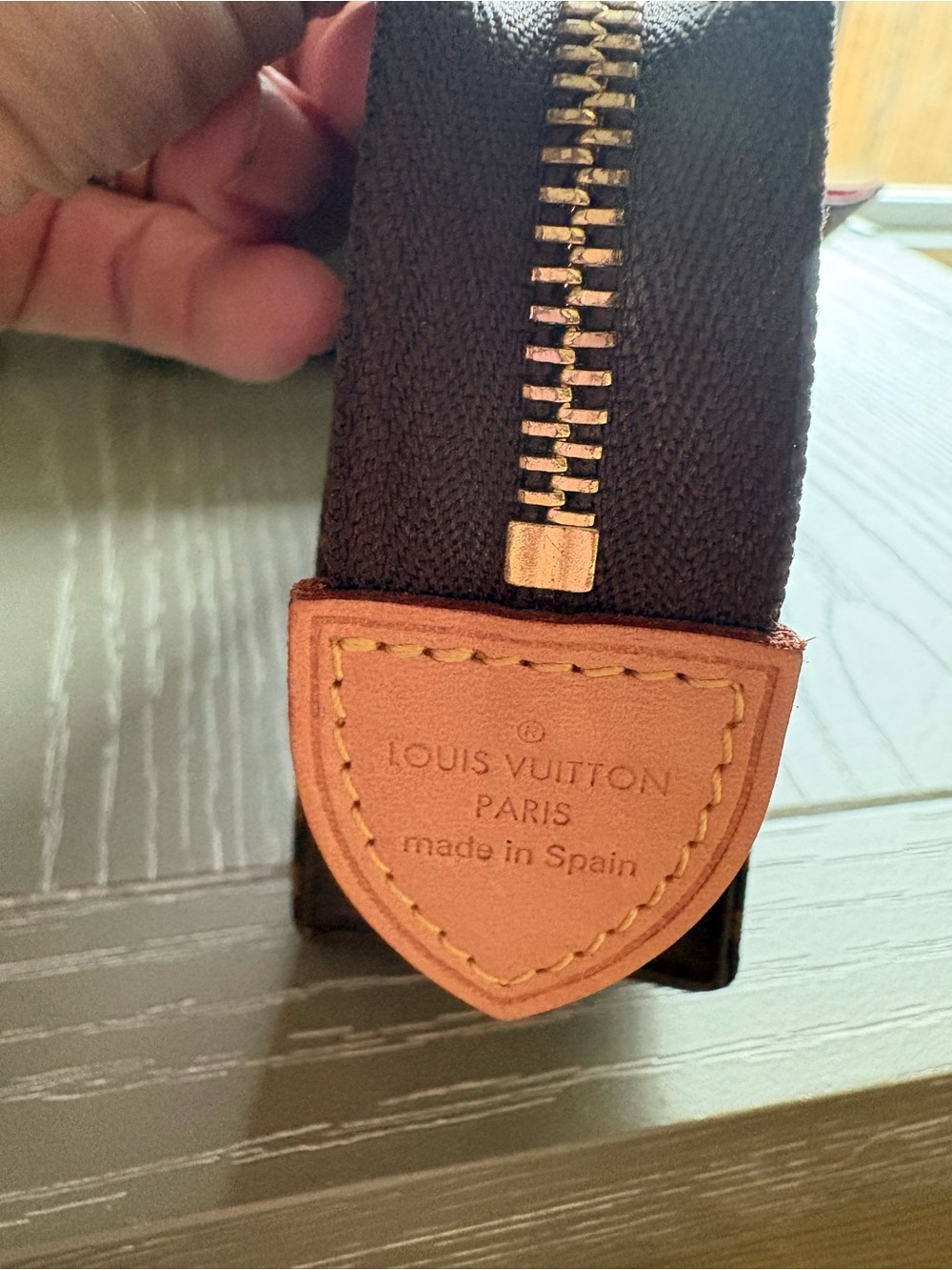 Louis Vuitton Monogram Toiletry 15 - Picture 8 of 15